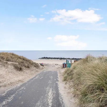 Ferienhaus Beachfront With Panoramic View