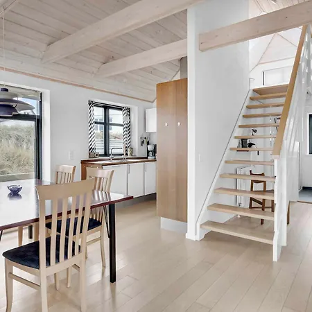 Beachfront With Panoramic View Ferienhaus *