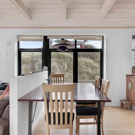 Beachfront With Panoramic View *