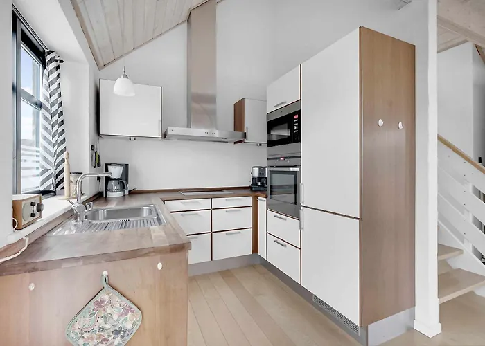 Beachfront With Panoramic View Lønstrup